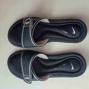 Nike Comfort Slide Sandals